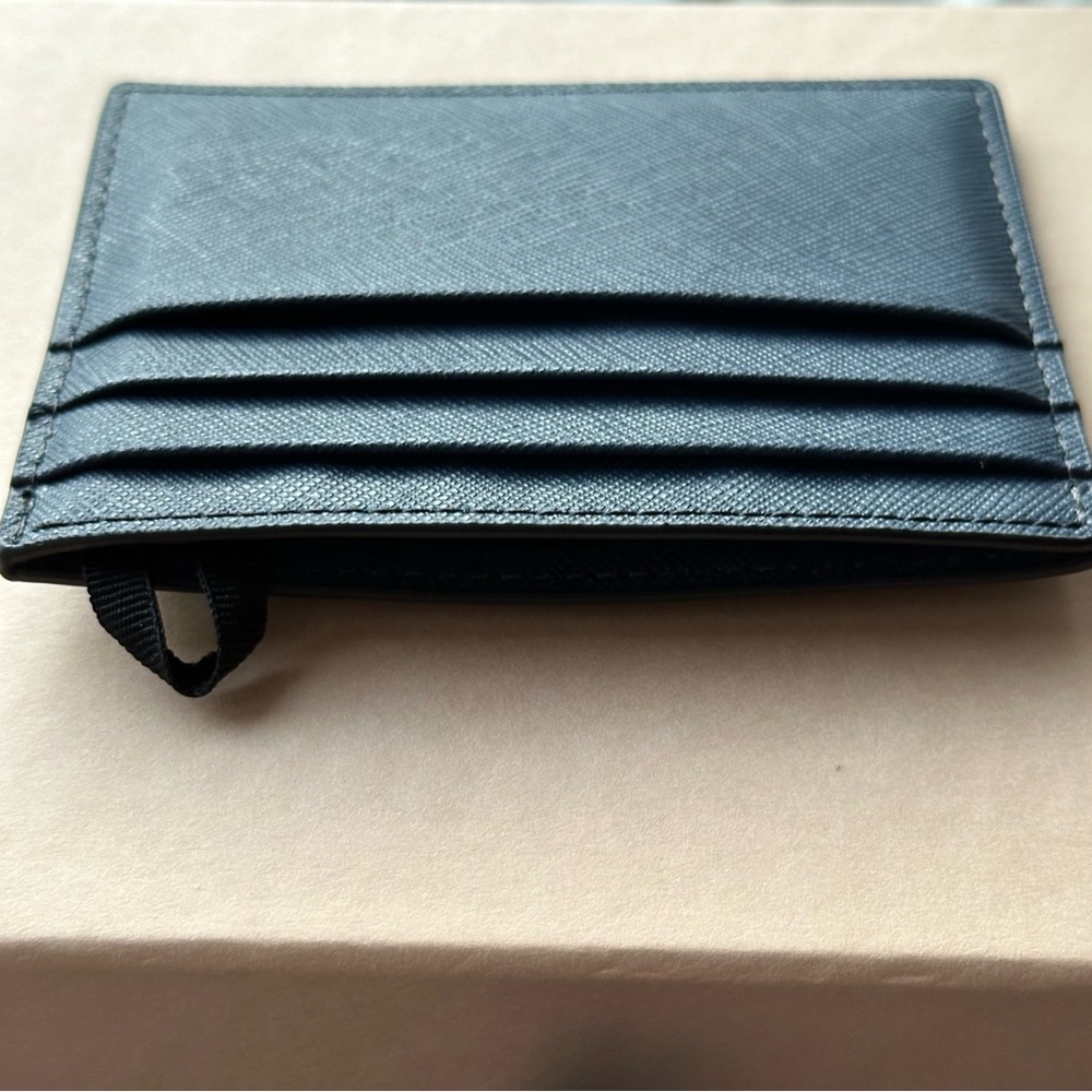 Michael Kors Men’s Tall Card Case in Dark Blue - Picture 13 of 17